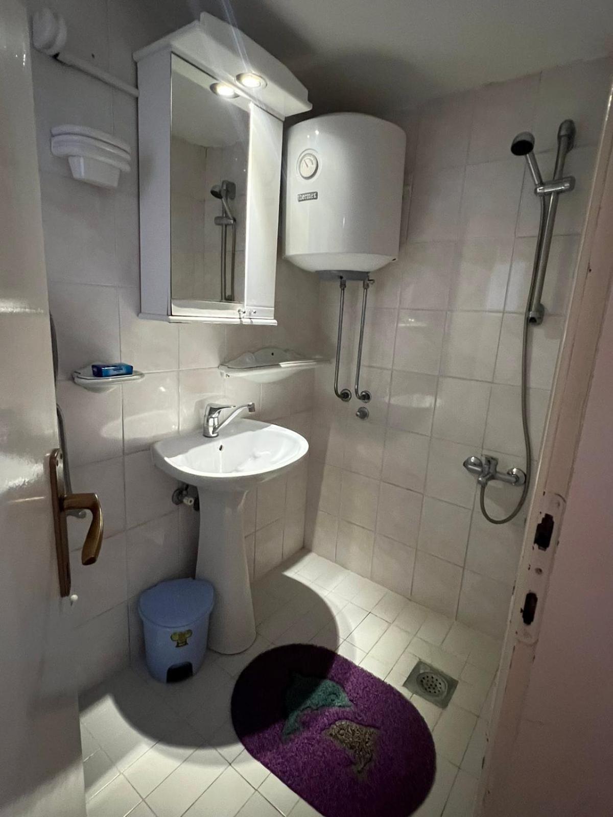 Apartments Moracanin ストモレ エクステリア 写真